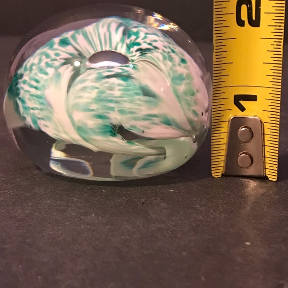 Vintage Jerpoint Ireland Glass Studio Green White  Swirl Tornado Paperweight - Picture 8 of 10